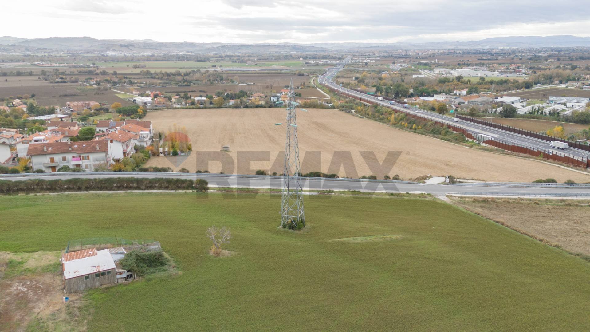 Edificio all\'aperto - Terreno agricolo via marina alta, Montemarciano - foto 3