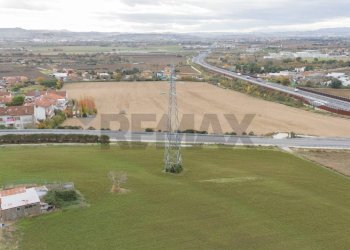 Edificio all\'aperto - Terreno agricolo via marina alta, Montemarciano - foto 3