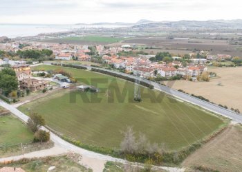 Vista dell\'acqua - Terreno agricolo via marina alta, Montemarciano - foto 4