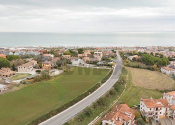 Vista dell\'acqua - Terreno agricolo via marina alta, Montemarciano - foto 10