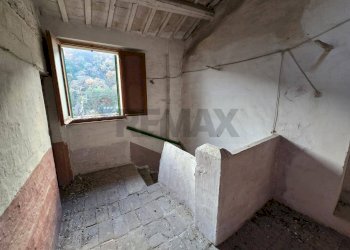 Stanza vuota - Casa semi indipendente VIA RICCI DANTE
 
10, Serra San Quirico - foto 7