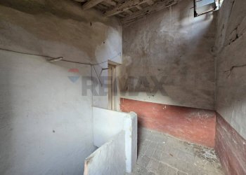 Stanza vuota - Casa semi indipendente VIA RICCI DANTE
 
10, Serra San Quirico - foto 11