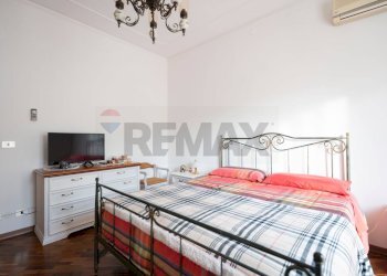 Camera / camera da letto - Apartment VIA VITTORIO VENETO
 
12, Falconara Marittima - photo 23