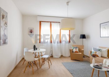 Sala da pranzo - Appartamento piazzale martelli
 
1, Ancona - foto 16