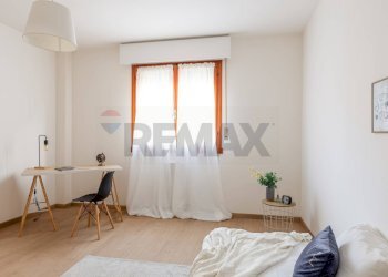 Soggiorno - Appartamento piazzale martelli
 
1, Ancona - foto 35