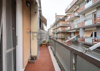 Balcone - Quadrilocale Via Flaminia
 
413a, Falconara Marittima - foto 11