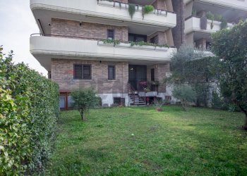 Edificio all\'aperto - Trilocale via mario del monaco
 
22, Roma - foto 32