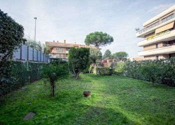 Giardino - Trilocale via mario del monaco
 
22, Roma - foto 36