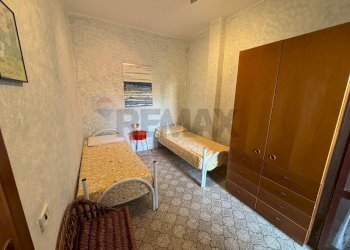 Camera / camera da letto - Trilocale Via dei cavalli marini
 
183, Ardea - foto 17