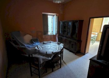 Sala da pranzo - Casa semi indipendente Via Camillo Benso Conte di Cavour
 
5, San Sosti - foto 14