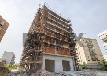 Edificio all\'aperto - Trilocale VIA SICILIA
 
SNC, Siracusa - foto 6
