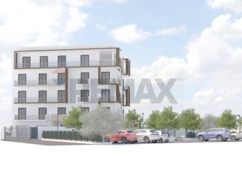 Edificio all\'aperto - Quadrilocale VIA SICILIA
 
SNC, Siracusa - foto 2