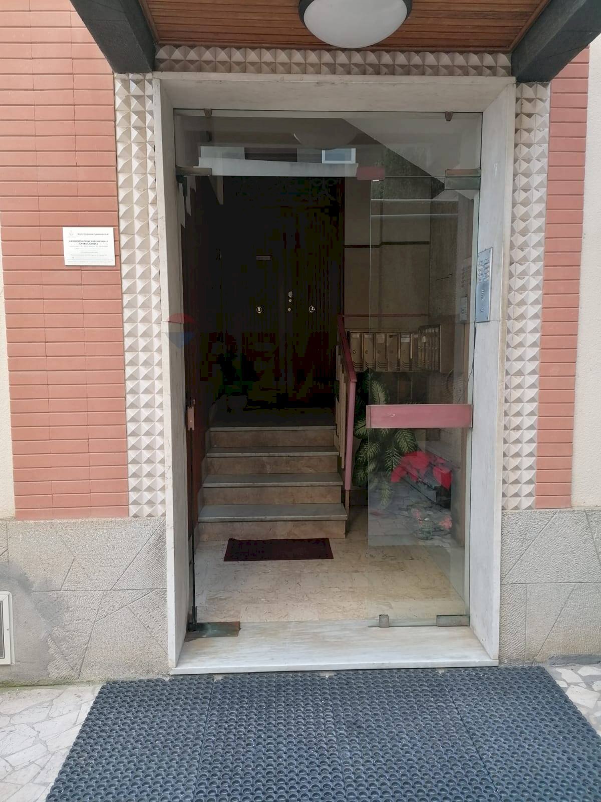 Scale - Trilocale Via Nuova Panoramica
 
560, Messina - foto 2