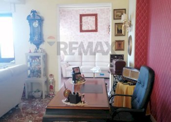 Ufficio - Trilocale Via Nuova Panoramica
 
560, Messina - foto 12