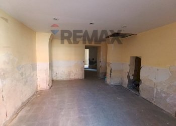 Stanza vuota - Casa indipendente via del bosco
 
175, Catania - foto 2