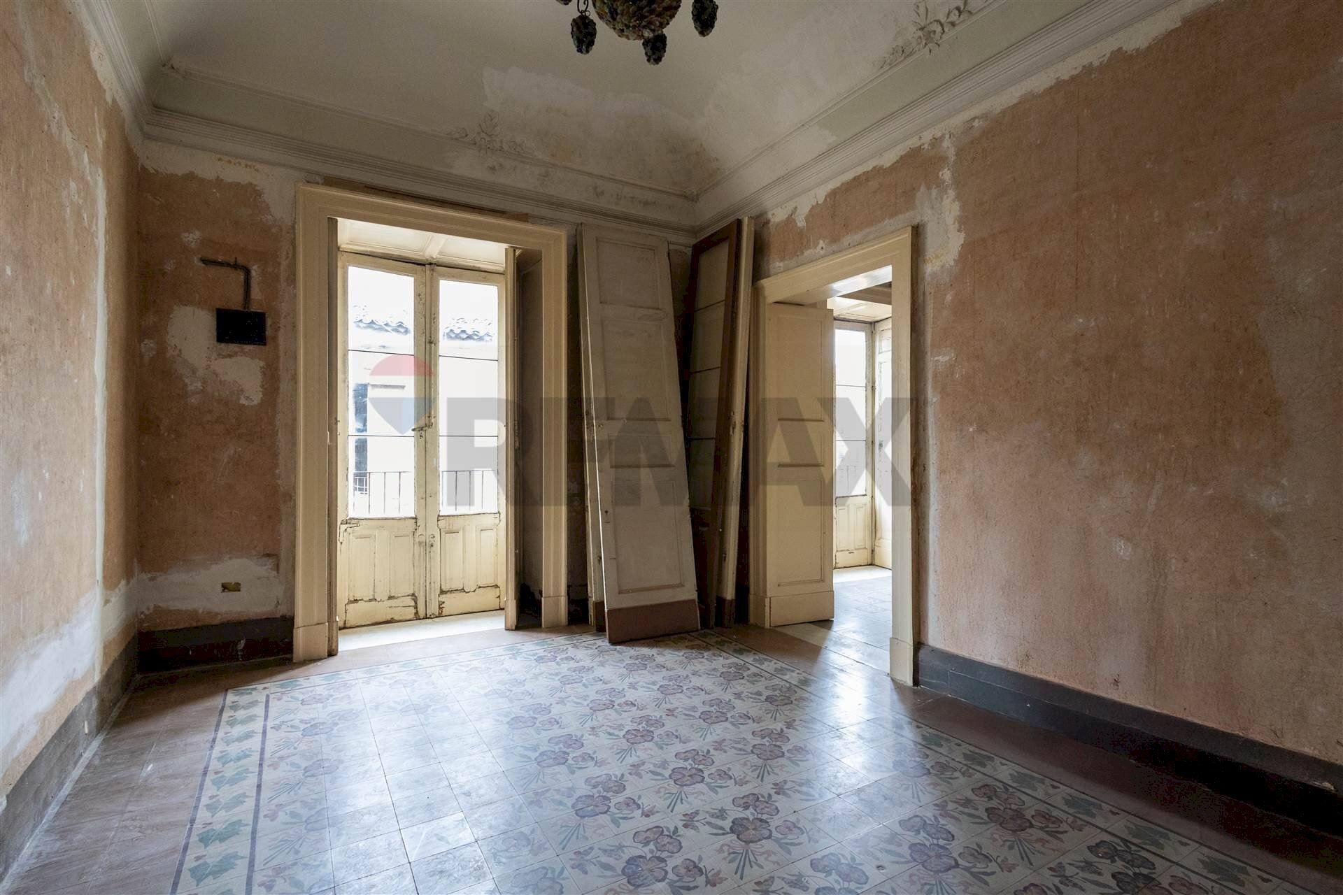 Stanza vuota - Quadrilocale via Giuseppe Garibaldi
 
97, Catania - foto 1