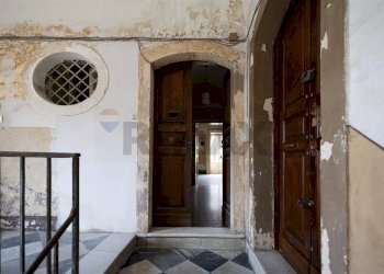 Ricezione / Lobby - Quadrilocale via Giuseppe Garibaldi
 
97, Catania - foto 3