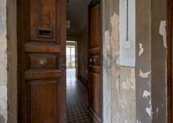 Hall / corridoio - Quadrilocale via Giuseppe Garibaldi
 
97, Catania - foto 5