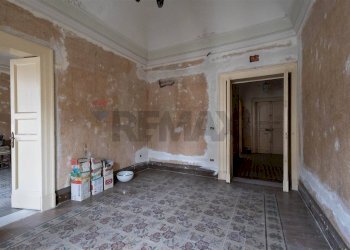 Stanza vuota - Quadrilocale via Giuseppe Garibaldi
 
97, Catania - foto 9