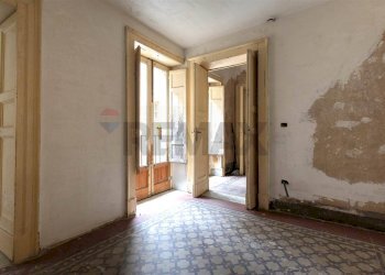 Stanza vuota - Quadrilocale via Giuseppe Garibaldi
 
97, Catania - foto 21