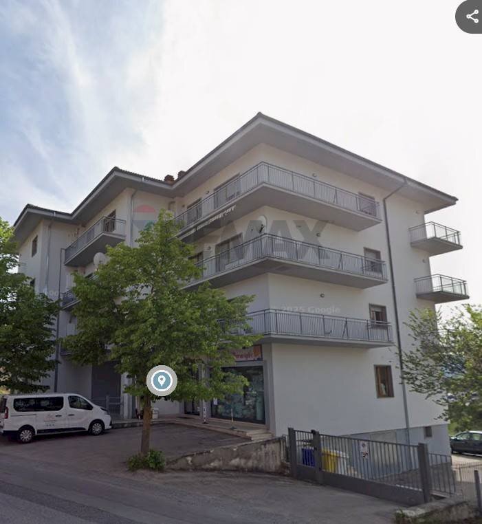 Edificio all\'aperto - Apartment via aldo moro
 
20, L'Aquila - photo 1