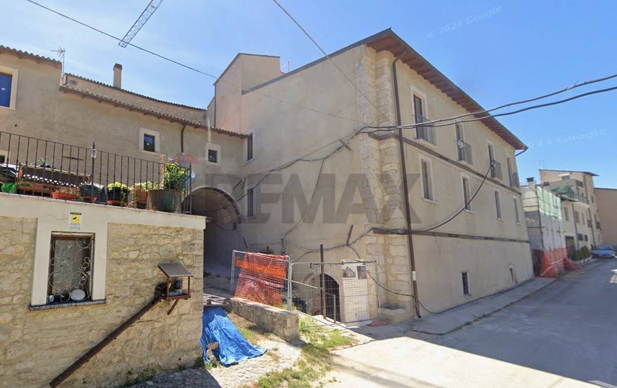 Edificio all\'aperto - Semi-detached house Via dietro le Finestre, Prata d'Ansidonia - photo 1
