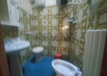 Bagno - Casa semi indipendente PIAZZA GAETANO CICERONE, Prata d'Ansidonia - foto 8