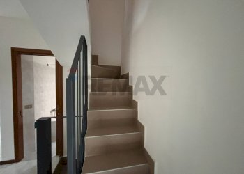 Scale - Trilocale Dalmine - foto 12