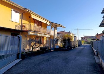 Edificio all\'aperto - Terreno edificabile via 25 aprile, Terno d'Isola - foto 6