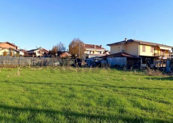 Giardino - Terreno edificabile via 25 aprile, Terno d'Isola - foto 3