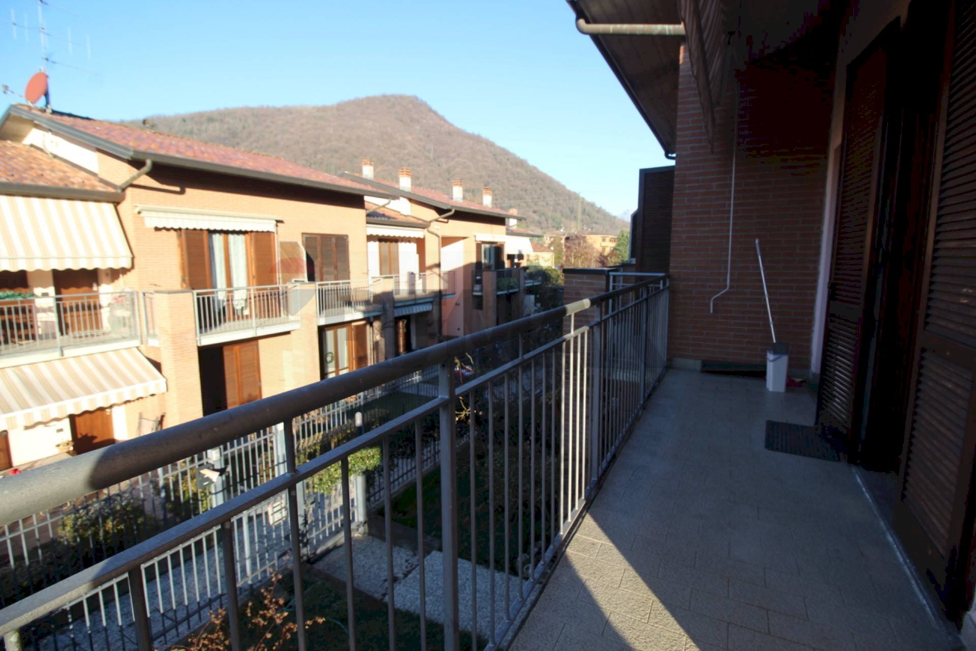 Balcone - Three-room apartment via santa margherita
 
25, Brivio - photo 3