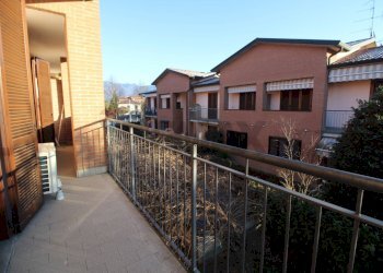 Balcone - Trilocale via santa margherita
 
25, Brivio - foto 8