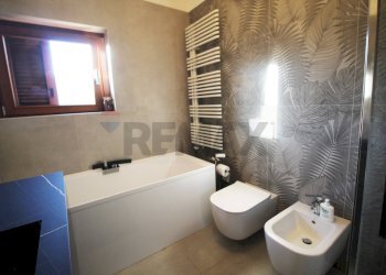 Bagno - Trilocale via santa margherita
 
25, Brivio - foto 15