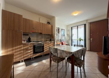 Cucina - Bilocale VIA CAVOUR
 
10, Madone - foto 5