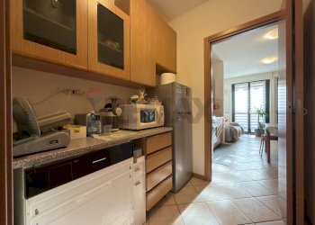 Disimpegno - Bilocale VIA CAVOUR
 
10, Madone - foto 7