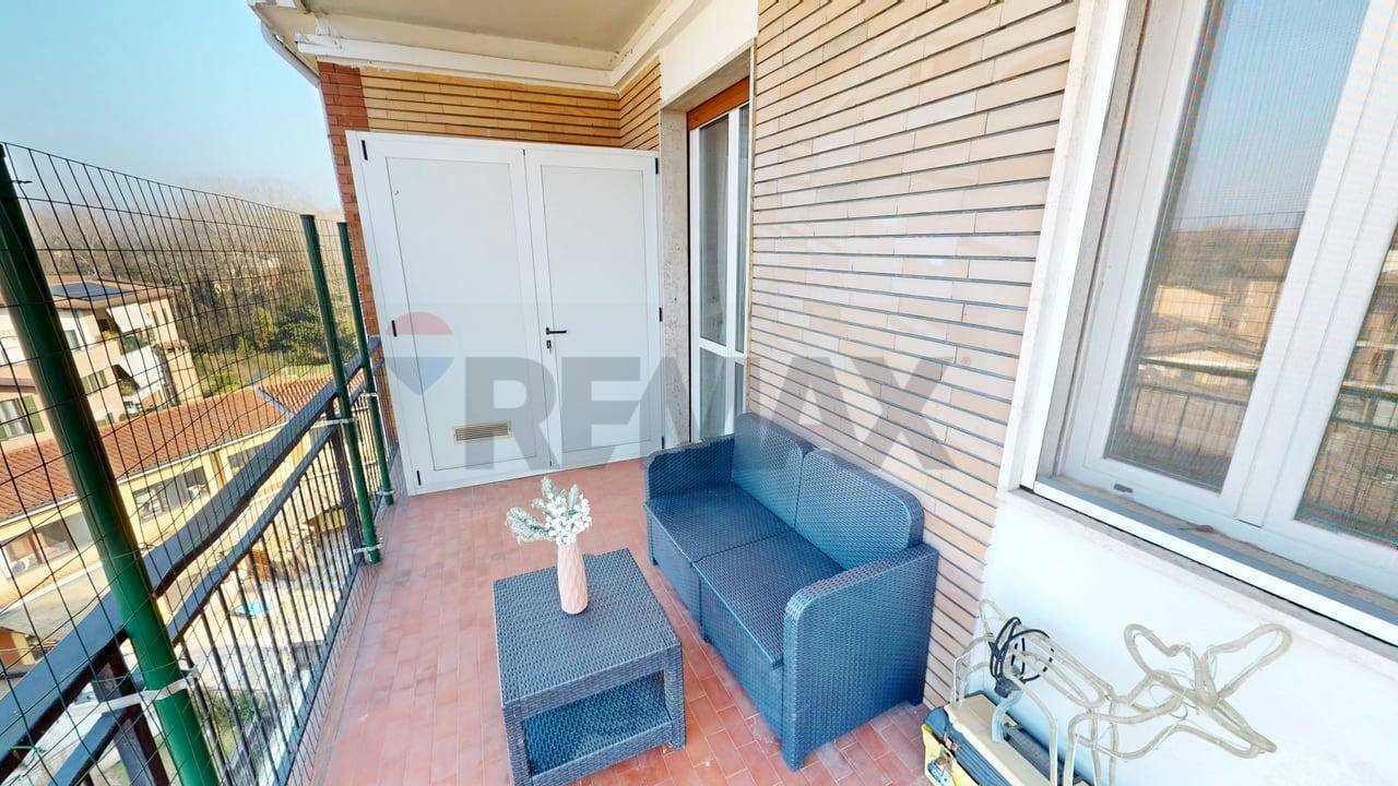 Balcone - Trilocale viale campari
 
86, Pavia - foto 2