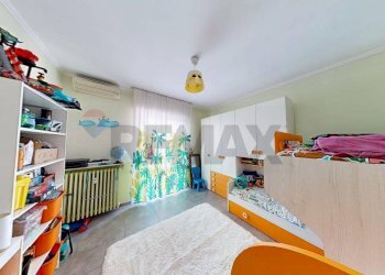 Camera / camera da letto - Trilocale viale campari
 
86, Pavia - foto 16