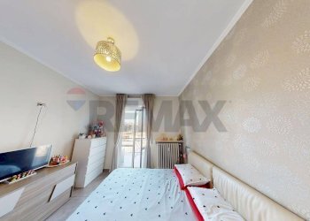 Camera / camera da letto - Trilocale viale campari
 
86, Pavia - foto 19