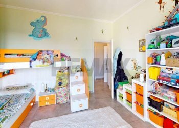 Camera / camera da letto - Trilocale viale campari
 
86, Pavia - foto 22