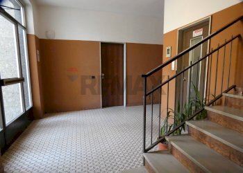 Ricezione / Lobby - Trilocale viale campari
 
86, Pavia - foto 38