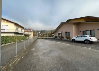 Casa all\'aperto - Locale Commerciale Coreglia Antelminelli - foto 4