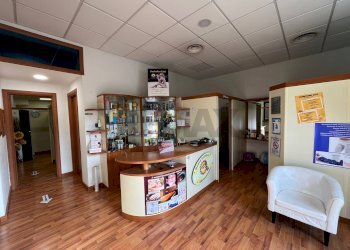 Cucina - Locale Commerciale Coreglia Antelminelli - foto 9