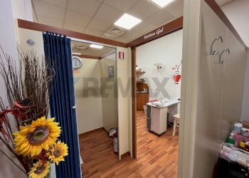 Hall / corridoio - Locale Commerciale Coreglia Antelminelli - foto 17