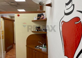 Hall / corridoio - Locale Commerciale Coreglia Antelminelli - foto 21