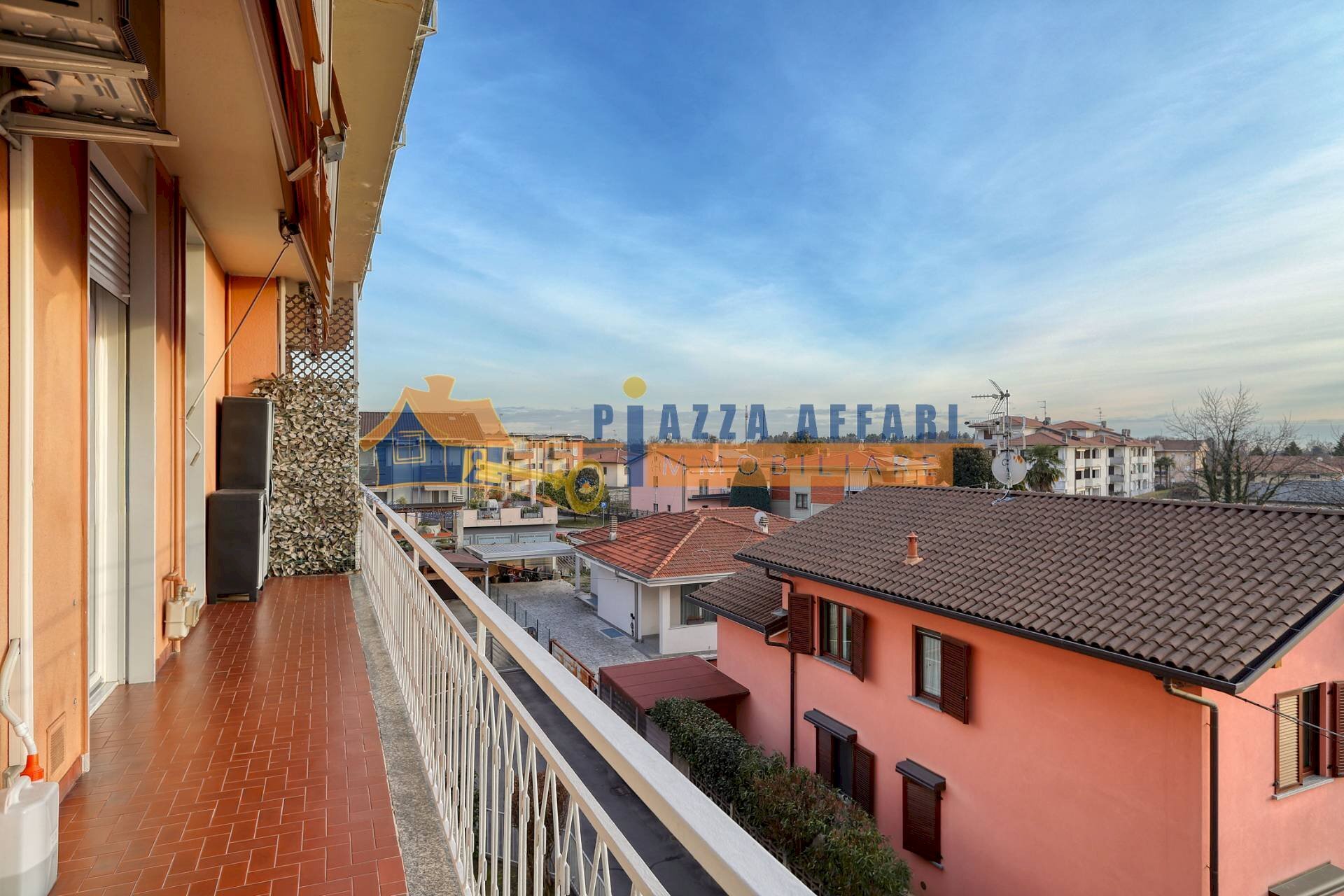 Foto 2 - Trilocale VIA VOLTA
 
114, Oggiona con Santo Stefano - foto 2