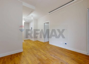 Stanza vuota - Bilocale Via Martin Lutero
 
8, Milano - foto 3