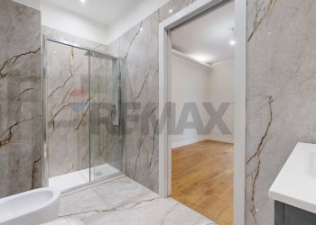 Bagno - Bilocale Via Martin Lutero
 
8, Milano - foto 12