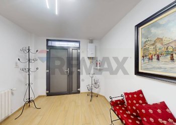 Hall / corridoio - Trilocale PIETRO MASCAGNI
 
13, Cormano - foto 2