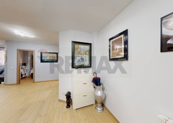 Hall / corridoio - Trilocale PIETRO MASCAGNI
 
13, Cormano - foto 4