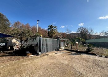 Foto 2 - Agricultural land Caserta - photo 2